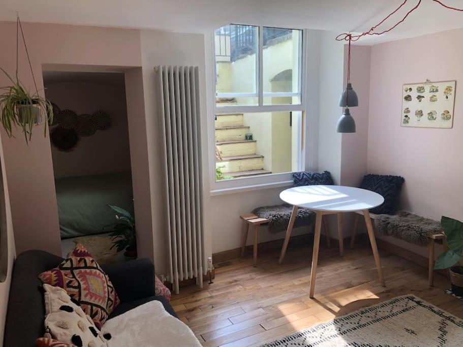 Beautiful, Well Positioned Flat In Clifton Wood Apartment Bristol Bagian luar foto