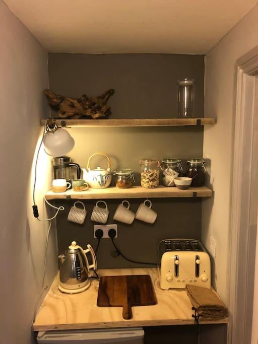 Beautiful, Well Positioned Flat In Clifton Wood Apartment Bristol Bagian luar foto